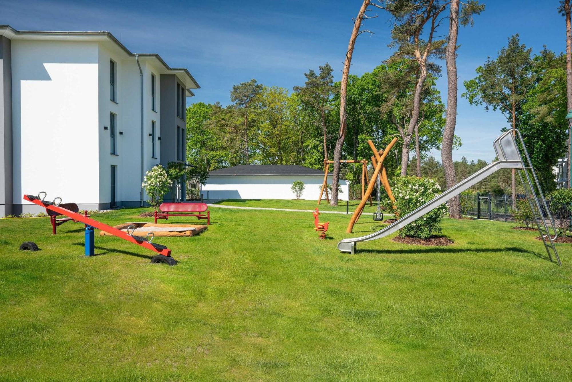 Terrassenwohnung "Inselhain" - Oase Am Haff Garz  Extérieur photo